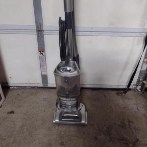 Photo of Shark Lift-Away Deluxe Vacuum Cleaner