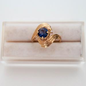 Photo of 14kt iolite ring