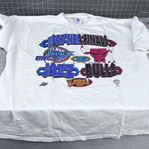 Photo of Vintage COLLECTIBLE!  RARE JAZZ Vs Chicago Bulls  1997 NBA FINALS T-Shirt 