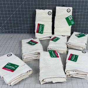 Photo of 8 Packages of BISTRO NAPKINS Comes with a TOTE with Gold Thread. 32 total