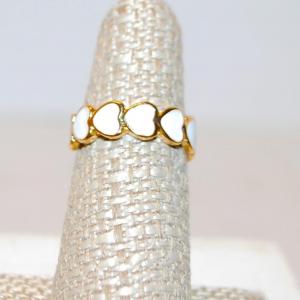 Photo of Size 6¾ White Opaque Side Hearts OPEN Band Ring on a Gold Tone Setting (2.9g)