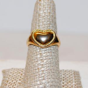 Photo of Size 8¼ Large Gold Tone Heart Ring with a "Dot" Perimeter (4.0g)
