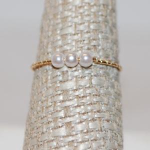 Photo of Size 6¾ 3 Moveable Small Pearl Style Ring on a Thin Gold Tone Rippled Band (0.1