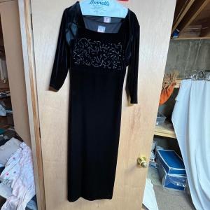 Photo of Fancy black dress