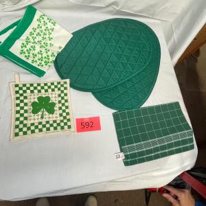 Photo of St. Patrick's Day Linens
