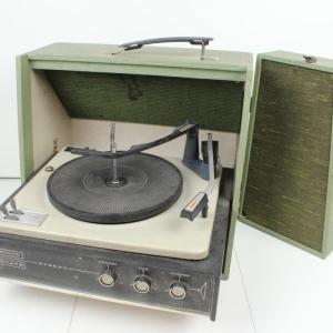 Photo of Vintage Sears Silvertone Model 6270 Suitcase Record Player