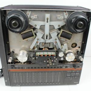 Photo of Fostex Model B16 Half Inch 16 Track Reel to Reel Multitrack Tape Recorder