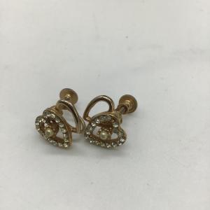 Photo of Vintage heart clip on earrings