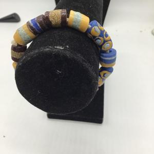 Photo of Fashion beaded bracelet