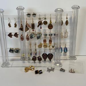 Photo of Lot 224 Collection of 28 Pairs of Pierced Earrings