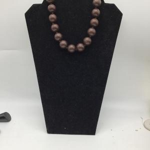 Photo of Vintage brown beaded necklace