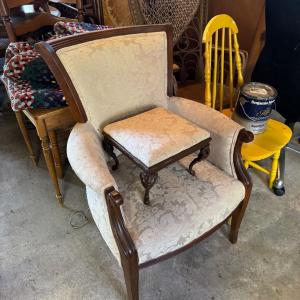 Photo of Estate Garage Sale With Lots Of Vintage Finds And Antique Furniture!