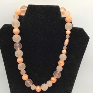 Photo of Peach colored bulky necklace