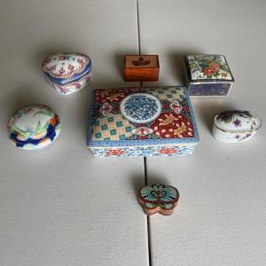 Photo of Lot of Vintage Ceramic Trinket Boxes