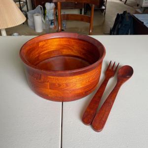 Photo of Wooden Salad Bowl Set
