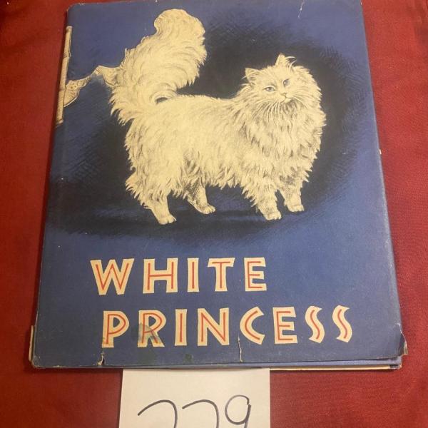 Photo of 1945 White Princess Book
