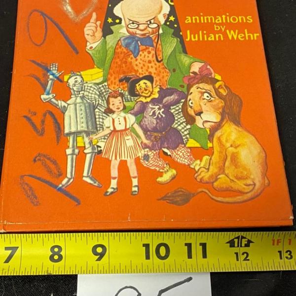 Photo of Vintage Wizard of Oz Book
