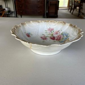 Photo of Antique Porcelaine Serving Bowl