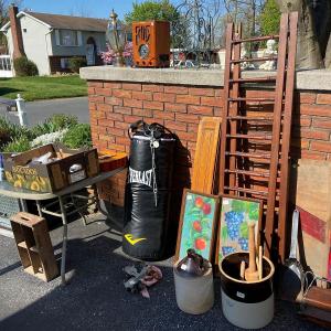 Photo of Great sale- lots of stuff