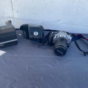 Photo of A Fun Polaroid sun600 Camera, with a EOS Canon Rebel E2 Camera