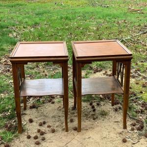 Photo of LOT 191: Set of Two Vintage Tables for Upcycling