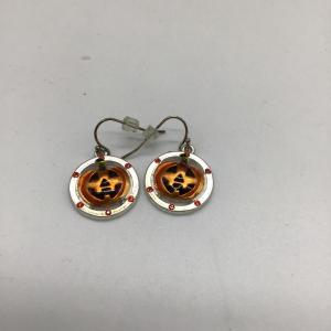 Photo of Halloween jack o lantern earrings