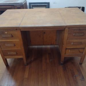 Photo of Antique Solid Oak Kneehole Office Desk