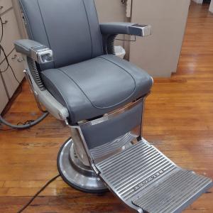 Photo of Vintage Belmont Electric Barber Chair Choice A