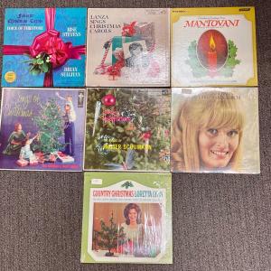 Photo of Lot of 7 Christmas Holiday Vintage Record Albums - Loretta Lynn, Mantovani, etc