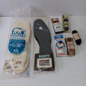 Photo of New Sorel felt insoles leather insoles and an assortment of new boot laces.
