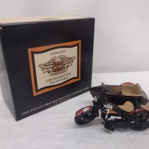 Photo of Harley-Davidson 1933 Collectible Die Cast Motorcycle with Sidecar Coin Bank with