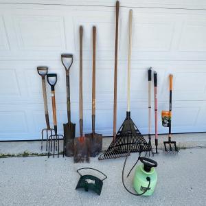 Photo of Yard Tools ~ Lot Of 12