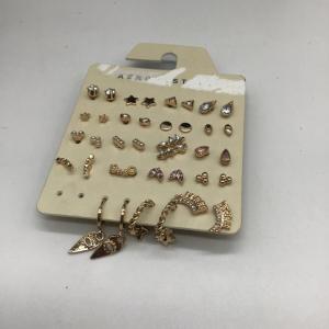Photo of Aeropostale earrings set