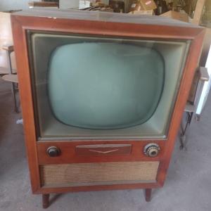 Photo of Vintage RCA Victor Model 21-S TV Console in Cherry Cabinet