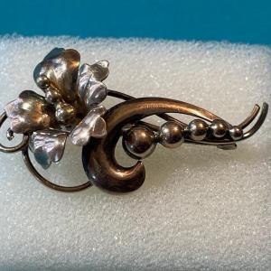 Photo of Vintage "A & Z" Dainty 1/20 12K Gold Filled on Silver Flower Pin in Good Preowne