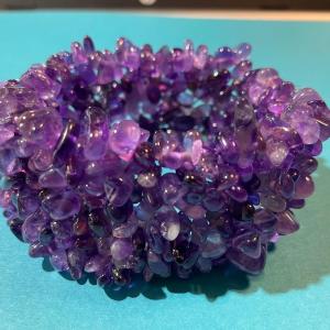 Photo of Large/Wide 1-1/2" Amethyst Bead Stretch Bracelet in VG Preowned Condition.