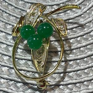 Photo of Vintage Jade/Jadeite Dainty Bead Fashion Pin 1.5" Tall in VG Preowned Condition 