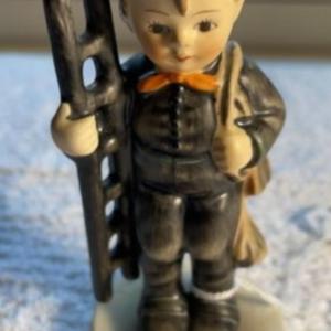 Photo of HUMMEL Figurine #12/2/0 TMK-2 CHIMNEY SWEEP 4" Tall in Good Preowned Condition a