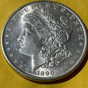 Photo of 1890-P NICE BRILLIANT UNCIRCULATED MORGAN SILVER DOLLAR AS PICTURED.