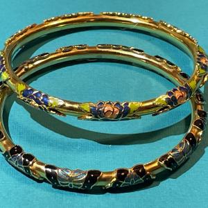 Photo of 2-Vintage Brass Bangle Bracelets w/Enameled Applications in VG Preowned Conditio