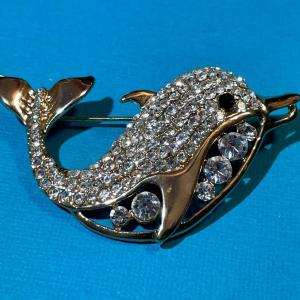 Photo of Vintage Gorgeous Crystal Dolphin Pin/Brooch in VG Preowned Condition as Pictured