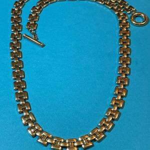 Photo of Vintage Mid-Century 30" Gold-tone Fashion Necklace in VG Preowned Condition.