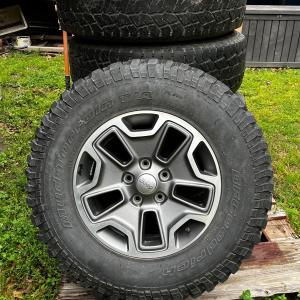 Photo of 5 Mud-Terrain T/A Jeep Wheels and Tires