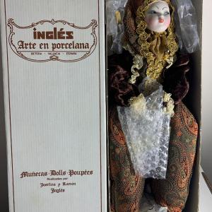 Photo of Ingles Doll In Box Spain