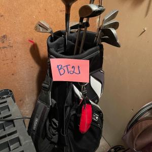 Photo of BT21- Golf bag and Clubs