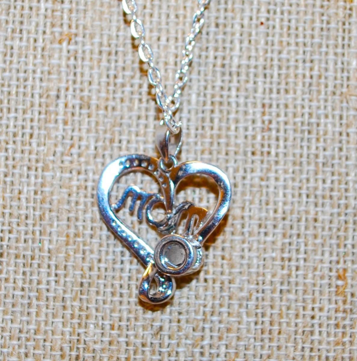 Photo 3 of "Mom Love You" Heart .925 Silver PENDANT (1" x ¾') on a Silver Tone Necklace Ch