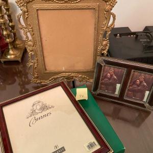 Photo of Lot of Picture Frame