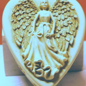 Photo of All White Angel Heart Shaped Jewelry Trinket Box 3½" x 3 x 1½"
