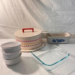 Photo of Cake Boss Cake Holder and Various Baking Dishes (PB-DZ)
