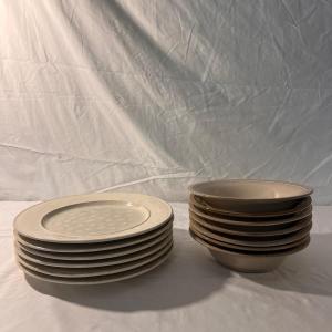 Photo of Pier1 Imports Stoneware Bowls and More (PB-DZ)